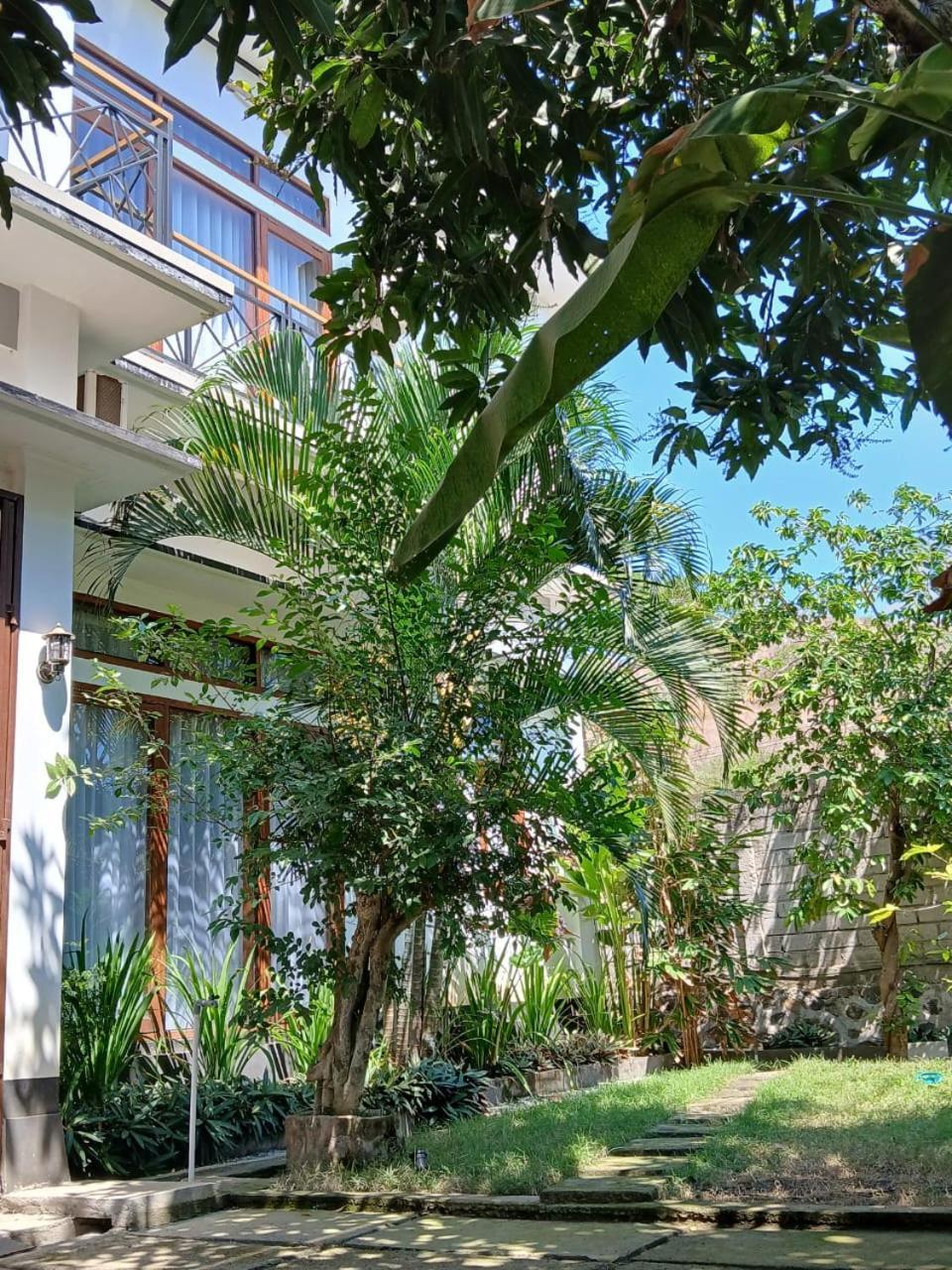 Warm Villas Lombok Kuta  Exterior foto